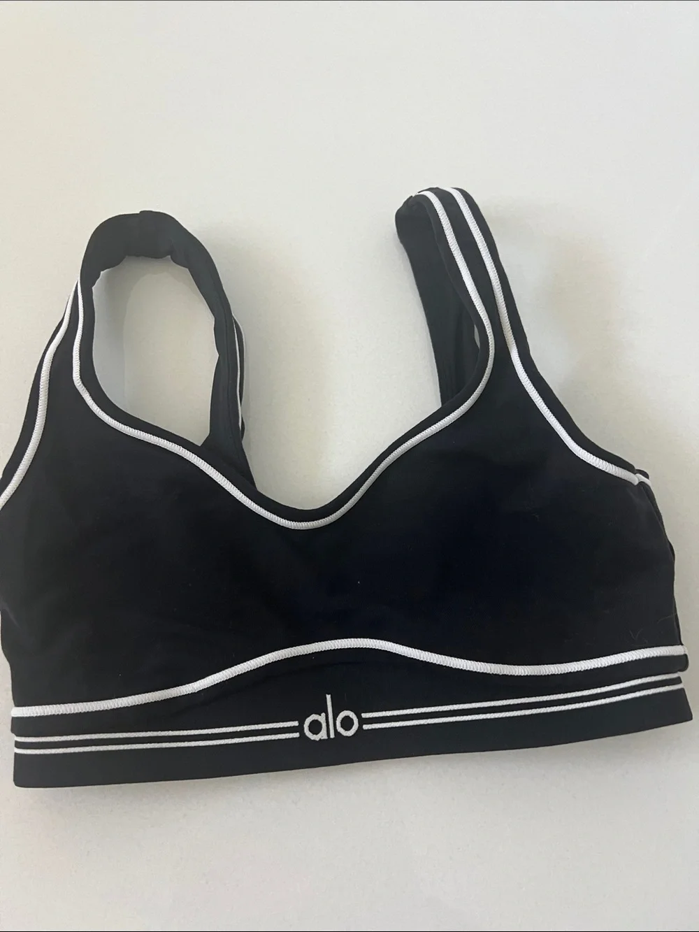 ALO Yoga Black Sports Bras with White Trim Duo bundle XS